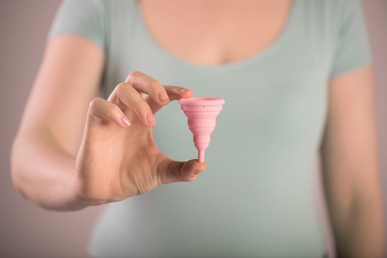 Règles: les coupes menstruelles, option sûre, efficace et économique Règles: les coupes menstruelles, option sûre, efficace et économique