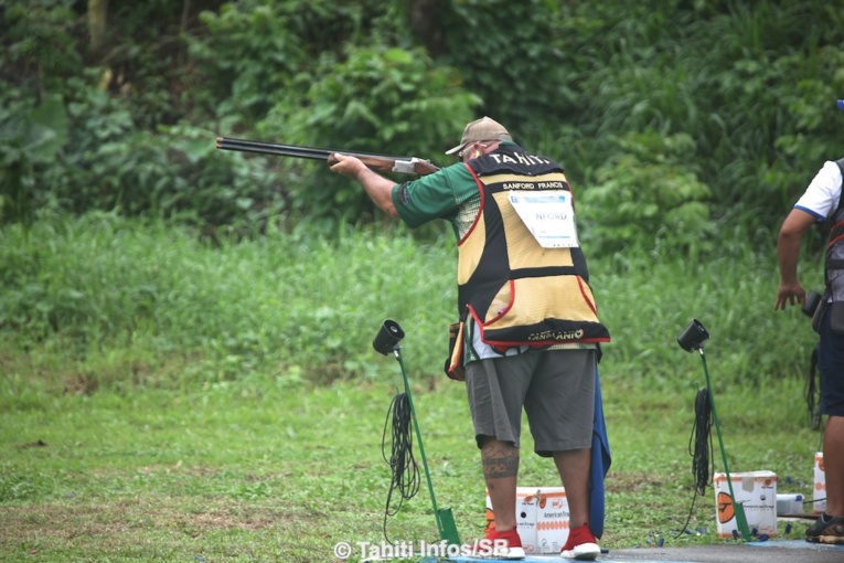 Tahiti, médaille d'or par équipe en tir Tahiti, médaille d'or par équipe en tir