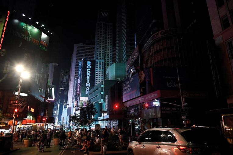 La colère monte après de nouvelles coupures d'électricité à New York