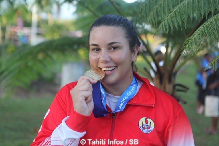Rauhiti Vernaudon, médaillée d'or en judo individuel Rauhiti Vernaudon, médaillée d'or en judo individuel