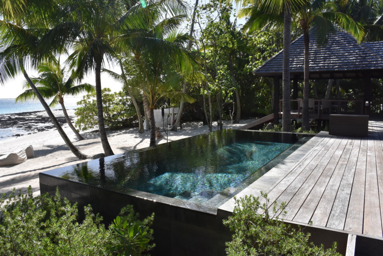 Nukutepipi, atoll inclusive