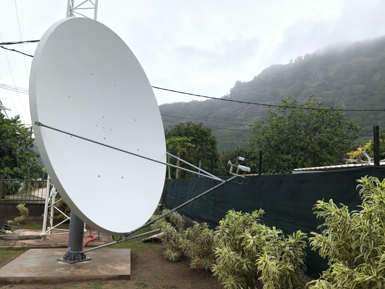 Les Gambier, oubliés du haut débit