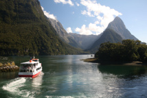 À Milford Sound, la montagne prend le large ! À Milford Sound, la montagne prend le large !