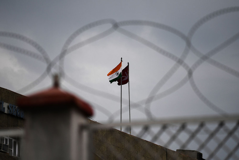 Cachemire : le Pakistan écarte l'option militaire face à l'Inde Cachemire : le Pakistan écarte l'option militaire face à l'Inde