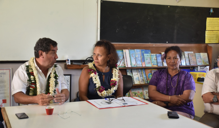 Tournée des établissements pour le vice-recteur de la Polynésie française, Philippe Couturaud et la ministre de l'Education, Christelle Lehartel, à la veille de la rentrée.