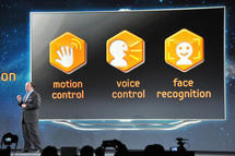 Présentation du principe de reconnaissance vocale gestuelle et visuelle au CES de Las vegas