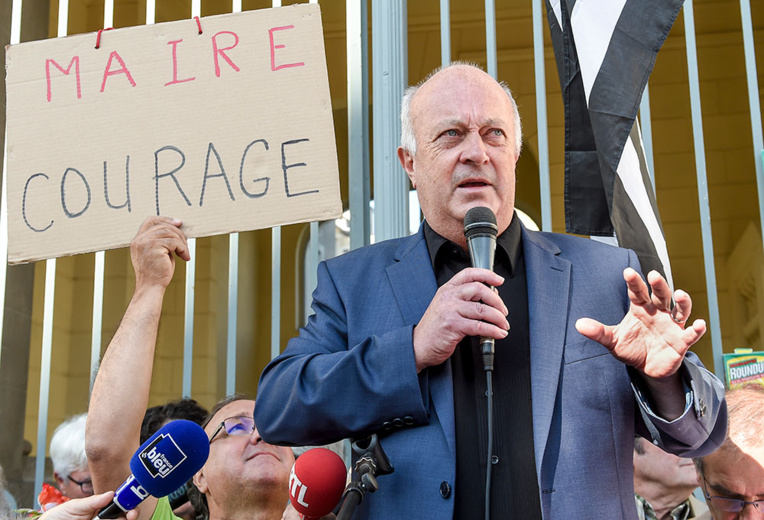 Rennes: le maire de Langouët plaide pour un arrêté "qui va dans le sens de l'histoire"