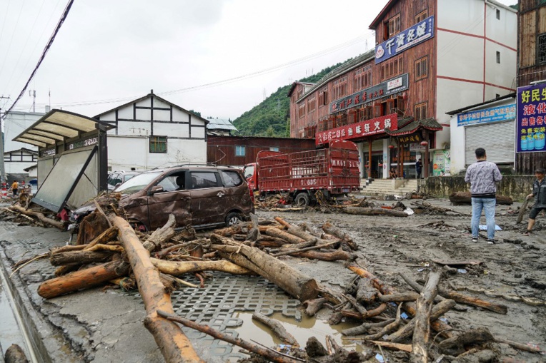 Chine: 9 morts, 35 disparus dans des coulées de boue