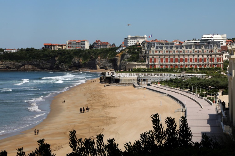 Tensions et dissensions attendues au sommet du G7 qui s'ouvre samedi en France Tensions et dissensions attendues au sommet du G7 qui s'ouvre samedi en France