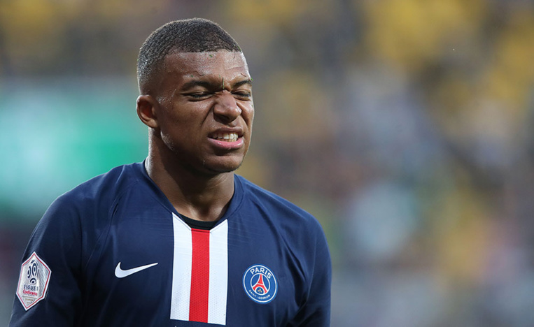 L1: "4 semaines" d'absence pour Mbappé, forfait pour les Bleus et la C1, confirme le PSG L1: "4 semaines" d'absence pour Mbappé, forfait pour les Bleus et la C1, confirme le PSG