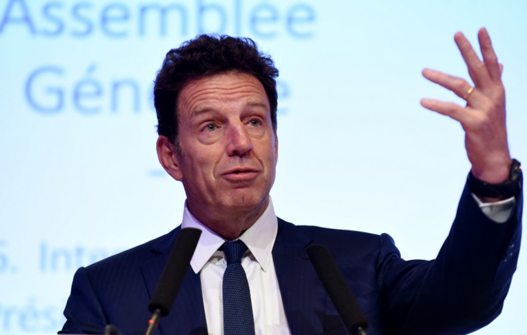 Retraites: ne pas augmenter l'âge de départ, c'est "mentir par omission" (Roux de Bézieux) Retraites: ne pas augmenter l'âge de départ, c'est "mentir par omission" (Roux de Bézieux)