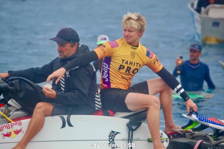 Kolohe Andino a été sorti par Kauli Vaast