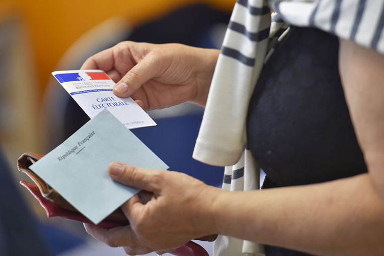 L'introduction d'une dose de proportionnelle aux législatives, à hauteur de 20%, a été confirmée. L'introduction d'une dose de proportionnelle aux législatives, à hauteur de 20%, a été confirmée.