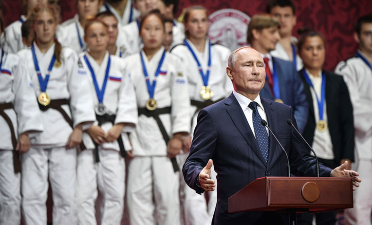 A Vladivostok, la Russie annonce de grands projets tournés vers l'Asie