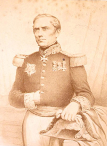 Armand Joseph Bruat fut le protecteur de de Ginoux et c’est grâce à lui que L’Océanie Française, le premier journal francophone de Tahiti, vit le jour.