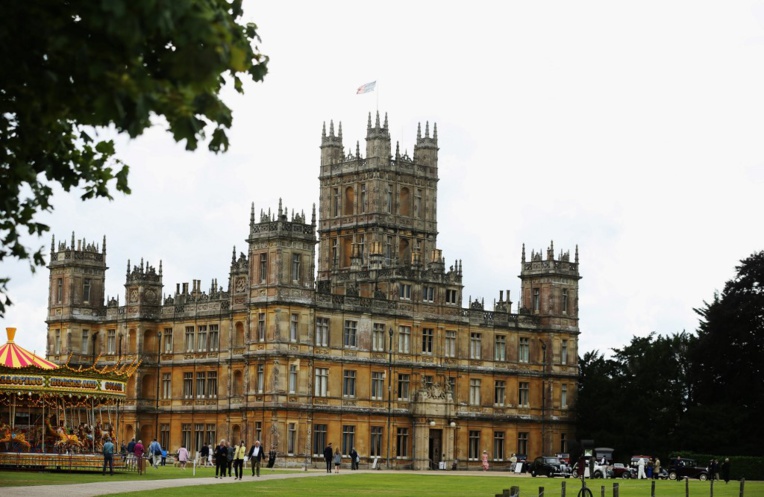 Avant la sortie du film, la fièvre "Downton Abbey" s'empare de Highclere castle Avant la sortie du film, la fièvre "Downton Abbey" s'empare de Highclere castle