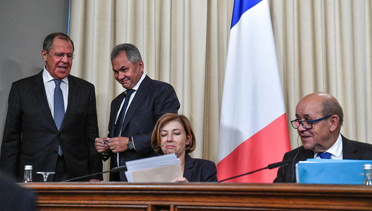 A Moscou, les ministres français plaident la détente et la fin de "la défiance"