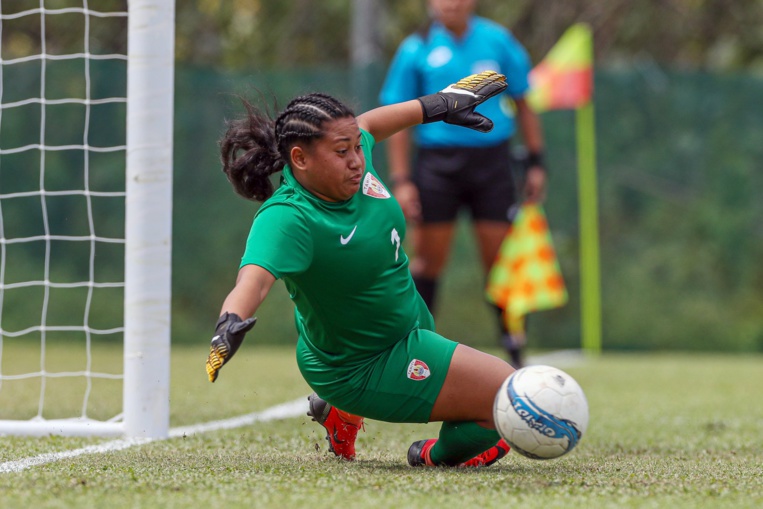 Bon match pour Corail Harry qui a fait de nombreux arrêts et qui a marqué un penalty Bon match pour Corail Harry qui a fait de nombreux arrêts et qui a marqué un penalty