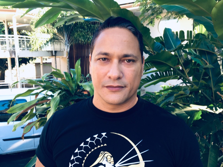 Prison avec sursis pour Temaru, 100 millions d’amende pour Radio Tefana