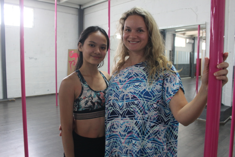 Chloé Yuam & Émilie Sartes.