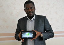 Congo: commercialisation de la première tablette tactile africaine