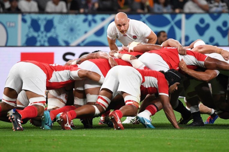 L'Irlande frappe fort, l'Angleterre en rodage L'Irlande frappe fort, l'Angleterre en rodage