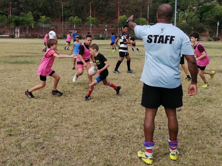Une quinzaine de jeunes de l'école de rugby ont participé à la formation