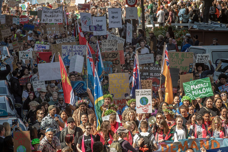 Climat: en Nlle-Zélande, plus de 40.000 personnes pour la grève mondiale pour le climat