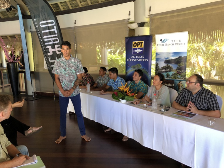 Premiers contact avec les médias pour les apollons polynésiens.