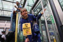 Climat: Extinction Rebellion lance une série d'actions dans le monde entier Climat: Extinction Rebellion lance une série d'actions dans le monde entier