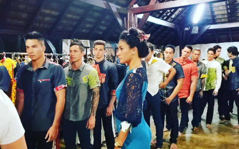 Lors de la Tahiti Fashion Week 2019, collection hommes de Natuarai.