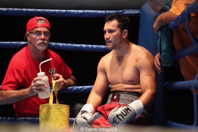 Cédric Bellais est un des rares boxeurs professionnels tahitiens Cédric Bellais est un des rares boxeurs professionnels tahitiens