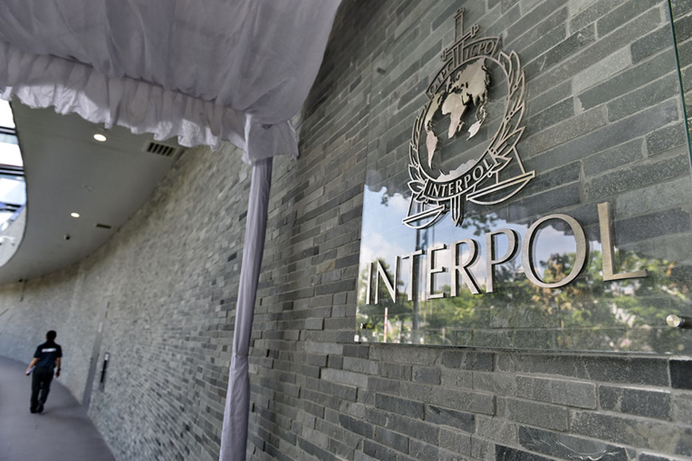 Nelle-Calédonie: la justice s'oppose à l'extradition d'un Chinois fiché par Interpol