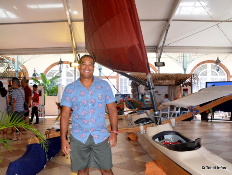 Teiva Véronique, entrepreneur, veut remettre la navigation traditionnelle au goût du jour. Teiva Véronique, entrepreneur, veut remettre la navigation traditionnelle au goût du jour.