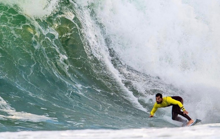 Michel Bourez a une avance confortable sur Joan Duru Michel Bourez a une avance confortable sur Joan Duru