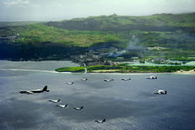 Les forces australiennes, américaines et japonaises en manœuvres dans le Pacifique Nord-ouest