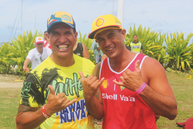 Shell et ses outsiders à la Hawaiki Nui Va'a Shell et ses outsiders à la Hawaiki Nui Va'a