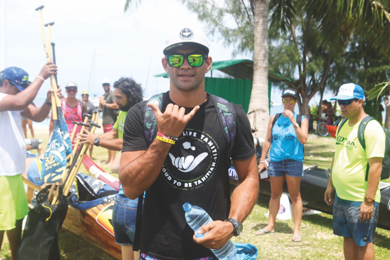 Shell et ses outsiders à la Hawaiki Nui Va'a Shell et ses outsiders à la Hawaiki Nui Va'a