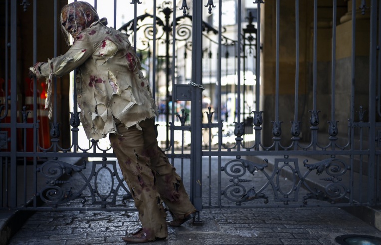 Les zombies sortiront-ils de terre ? La science s'interroge Les zombies sortiront-ils de terre ? La science s'interroge