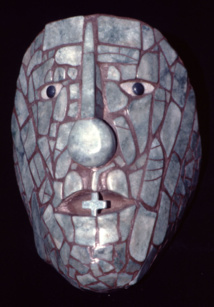 Les rois mayas portaient presque tous des masques mortuaires réalisés en jade.