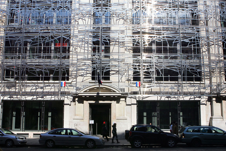 Un ex-fonctionnaire du ministère de la Culture soupçonné d'avoir intoxiqué et humilié des femmes