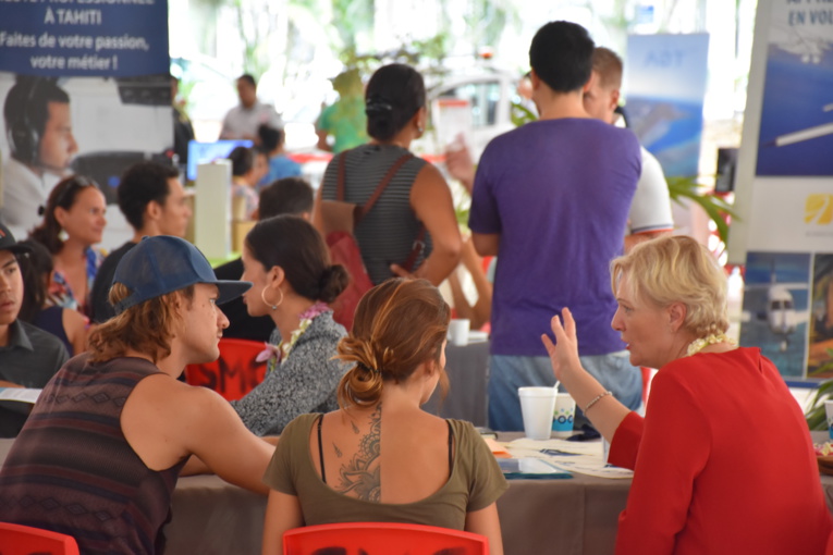 Le secteur aérien recrute grâce au bond du tourisme