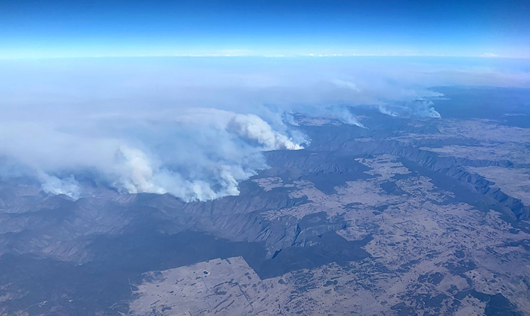 La Nouvelle-Calédonie embrumée par des fumées des incendies en Australie
