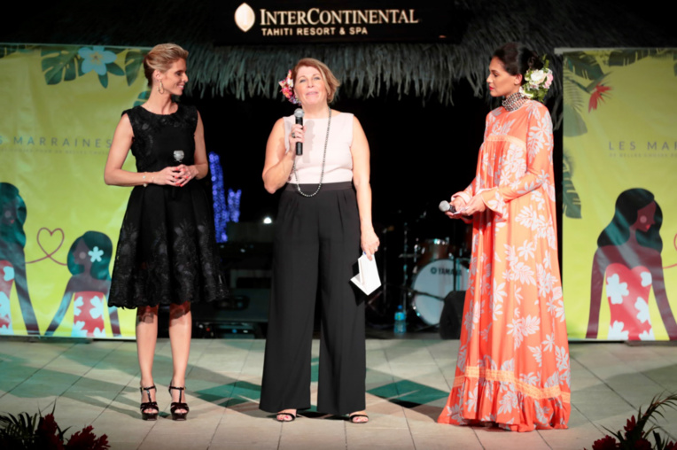 Sylvie Tellier, Christine Brovelli et Vaimalama Chaves. Sylvie Tellier, Christine Brovelli et Vaimalama Chaves.