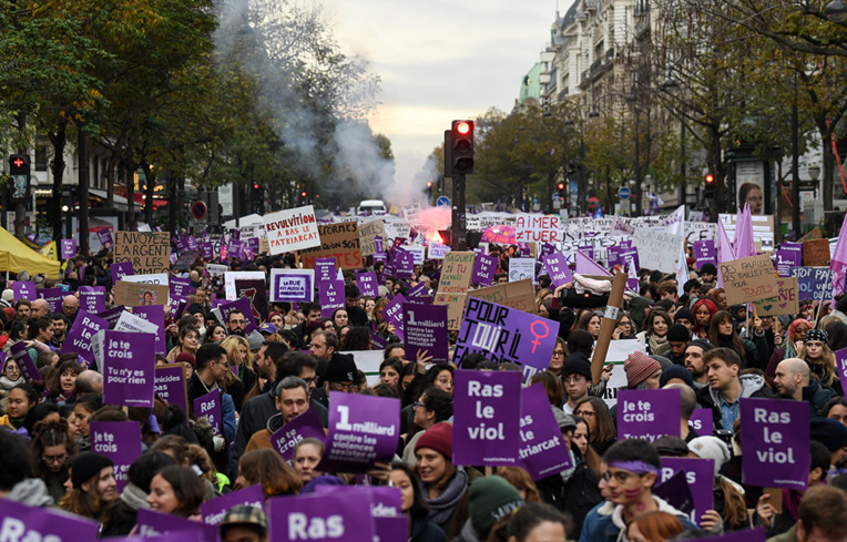 Violences faites aux femmes: mobilisation historique avant la clôture du "Grenelle" Violences faites aux femmes: mobilisation historique avant la clôture du "Grenelle"