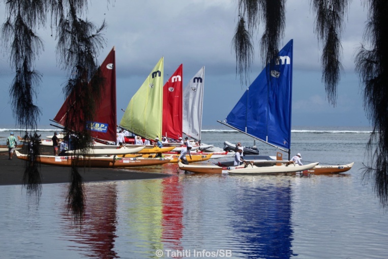 Pas moins de 13 pirogues au départ