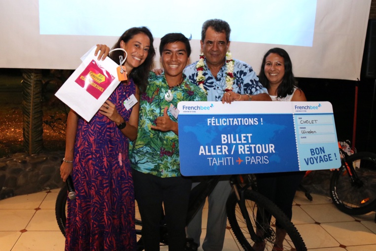 Winston Cholet a créé une vidéo très émouvante qui l'a propulsé à la première place Winston Cholet a créé une vidéo très émouvante qui l'a propulsé à la première place