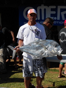 Joel DROLLET a sorti la plus grosse prise de la compétition, une grosse carangue de plus de 5 kilos.