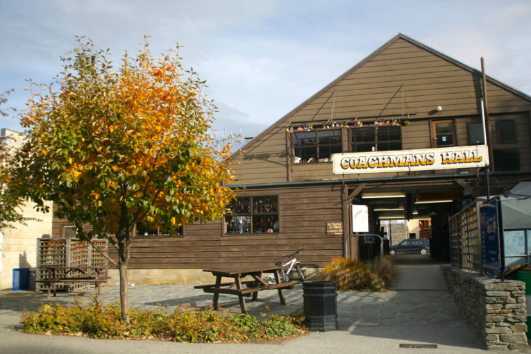 On ne gare plus sa diligence dans ce coin d’Arrowtown… On ne gare plus sa diligence dans ce coin d’Arrowtown…