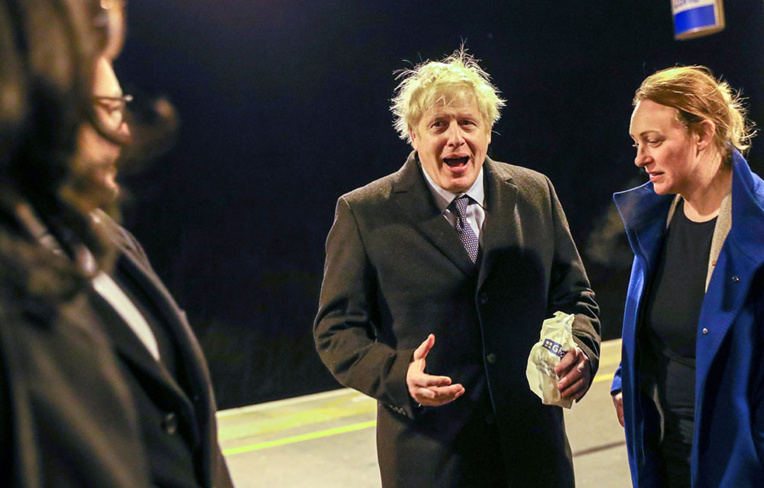 Brexit et moins d'impôts : les conservateurs veulent convaincre à une semaine des élections Brexit et moins d'impôts : les conservateurs veulent convaincre à une semaine des élections